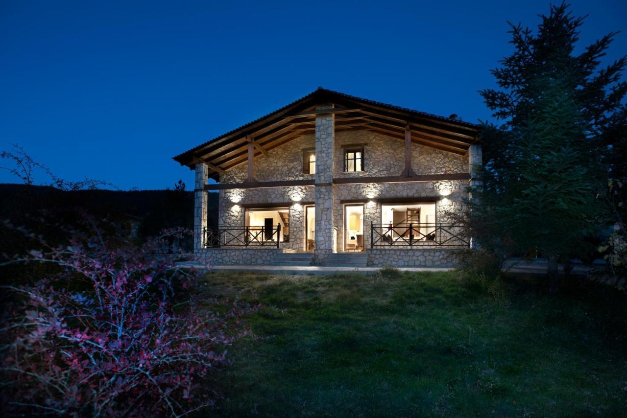 Parnassos Chalets Арахова Экстерьер фото