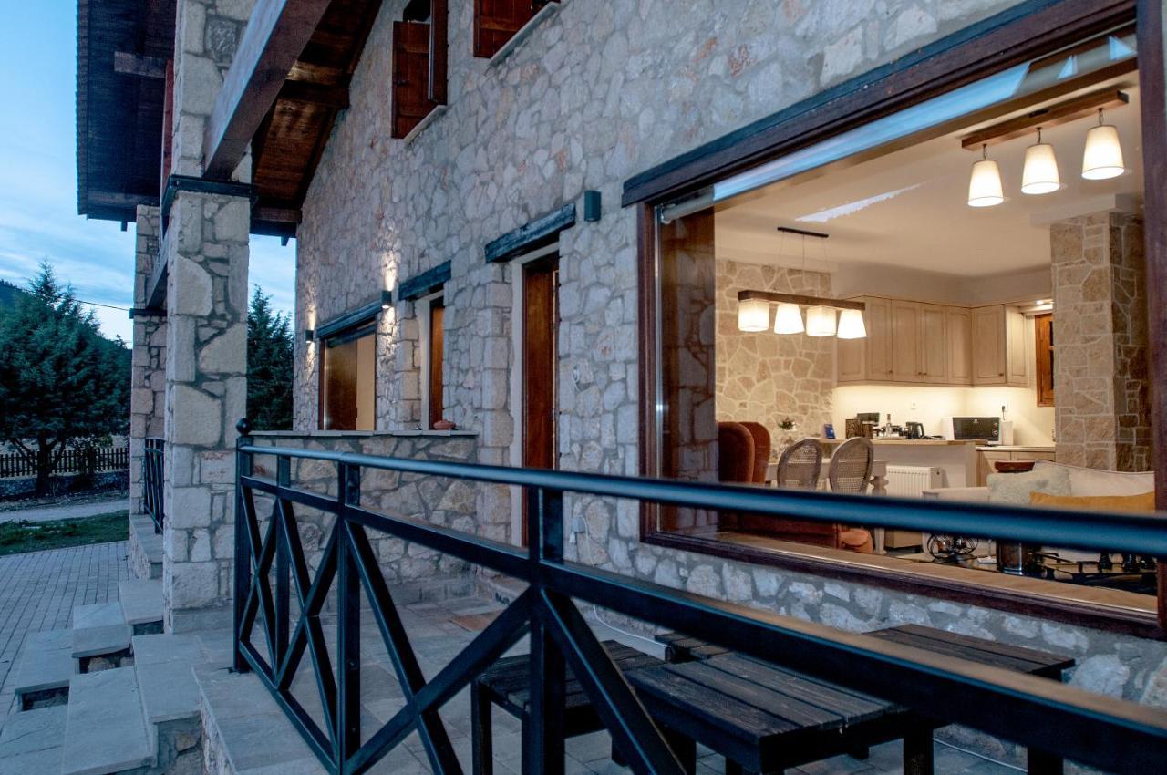 Parnassos Chalets Арахова Экстерьер фото